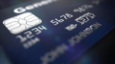 WalletHub Survey shows Americans having trouble paying credit cards