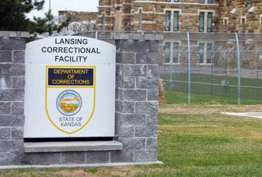 Lansing Prison Guard Succumbs to COVID-19