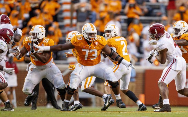 Kansas City Chiefs add more OL depth with Trey Smith from Tennessee in 6th round